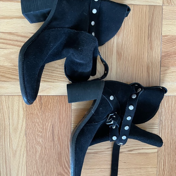 See By Chloe Janis Studded Ankle Boots 38 - Picture 3 of 8